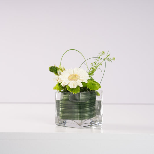 Coffee Table Vase Rental - Elegant